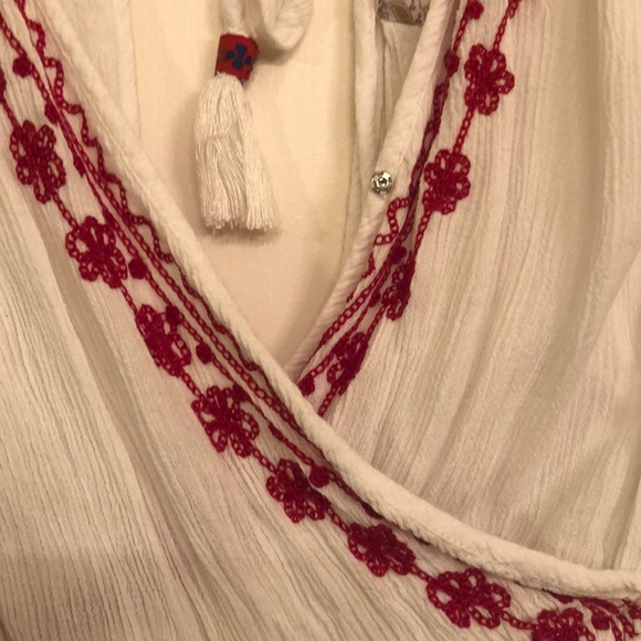 White and red romper - Picture 6 of 7